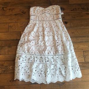 NWOT Lulus Lace Sundress
